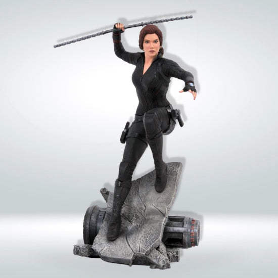 Load image into Gallery viewer, Black Widow (Avengers: Endgame) Marvel Premier Collection Statue
