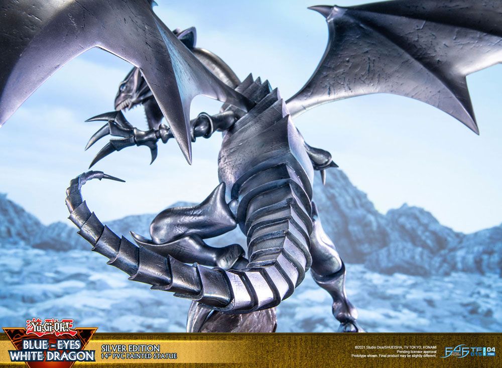 Blue-Eyes White Dragon (Yu-Gi-Oh!) Silver Variant Edition Statue