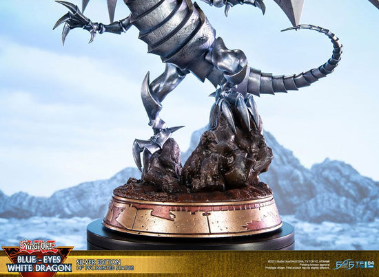 Blue-Eyes White Dragon (Yu-Gi-Oh!) Silver Variant Edition Statue