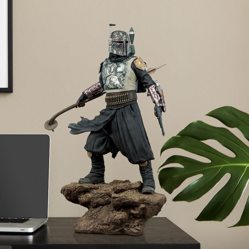 Load image into Gallery viewer, Boba Fett (Star Wars: The Mandalorian) Premium Format Statue by Sideshow
