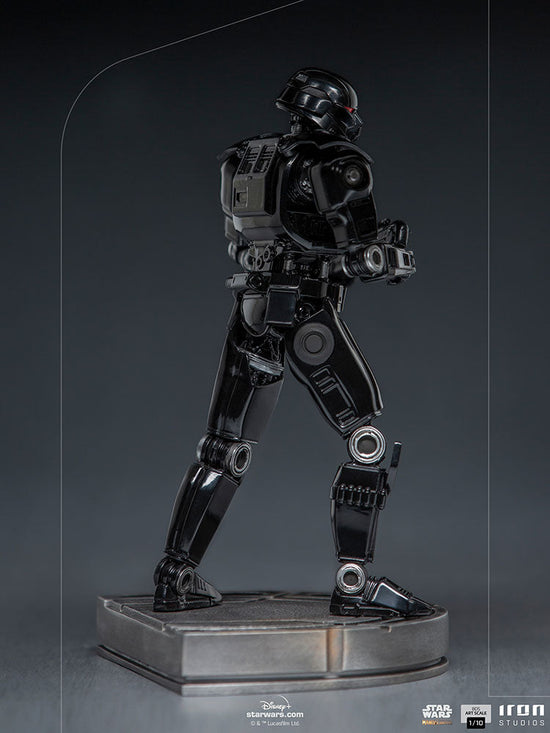 Dark Trooper (Star Wars: The Mandalorian) 1:10 Scale Statue by Iron Studios