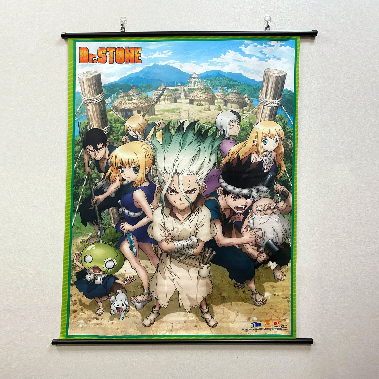 Load image into Gallery viewer, Senku Ishigami and Team (Dr. Stone) Fabric Wall Scroll
