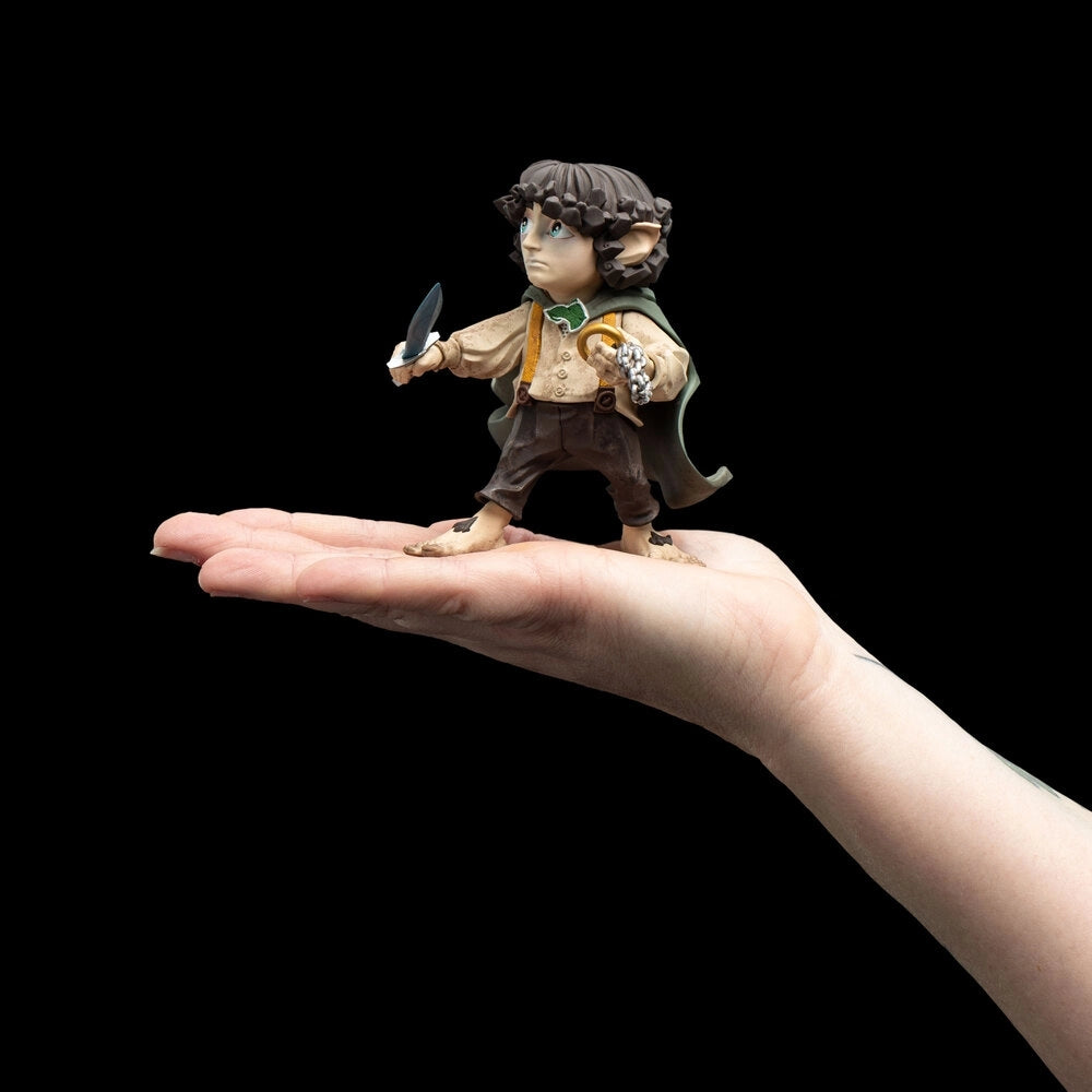 Load image into Gallery viewer, Frodo Baggins (Lord of the Rings) Ver. 2 Mini Epics Statue by Weta Workshop
