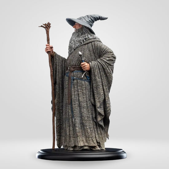 Load image into Gallery viewer, Gandalf the Grey Wizard (The Lord of the Rings) Miniature Statue
