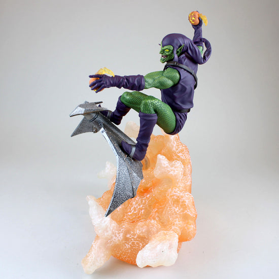 Green Goblin (Marvel) Deluxe Gallery Statue