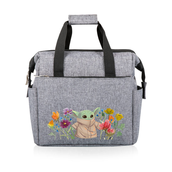 Grogu with Flowers (Star Wars: The Mandalorian) Insulated Lunch Tote Bag