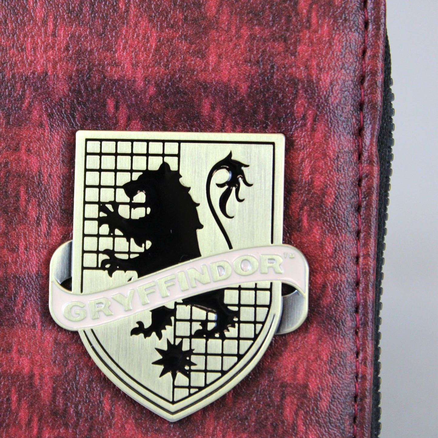 Gryffindor Badge (Harry Potter) Hogwarts House Faux Leather Wristlet Zip-Around Wallet