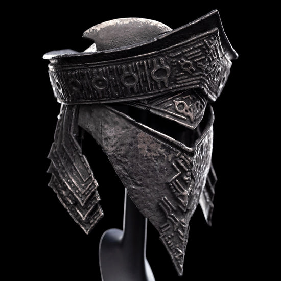 Helm of the Ringwraith of Harad (The Lord of the Rings) 1:4 Scale Replica with Stand