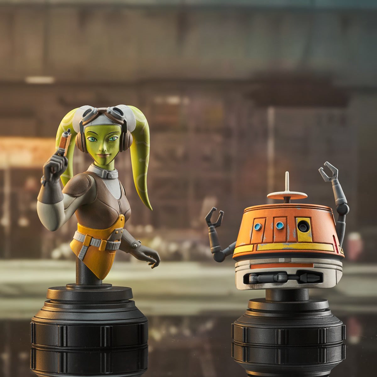Hera Syndulla & Chopper (Star Wars: Rebels) 1/7 Scale Mini Bust Set