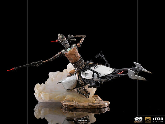 Load image into Gallery viewer, IG-11 and Grogu on Speeder (Star Wars: The Mandalorian) 1:10 Deluxe Scale Statue
