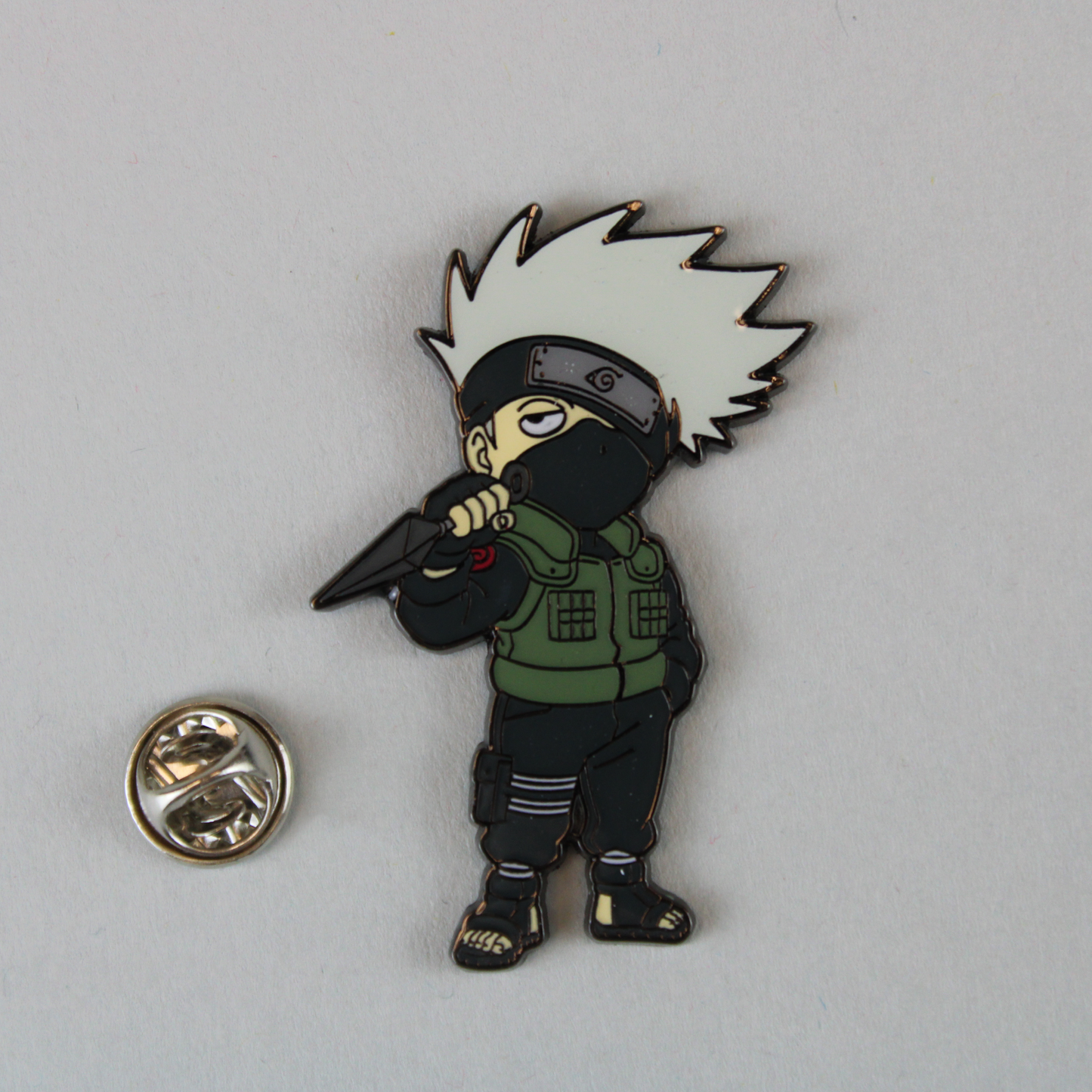 Chibi Kakashi with Kunai (Naruto) Metal Enamel Pin