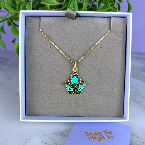 Load image into Gallery viewer, Princess Jasmine (Aladdin) Disney Couture Necklace
