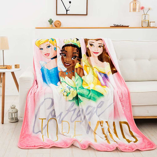 Disney Princess "Courage To be Kind" Oversized Sherpa Backed Throw Blanket