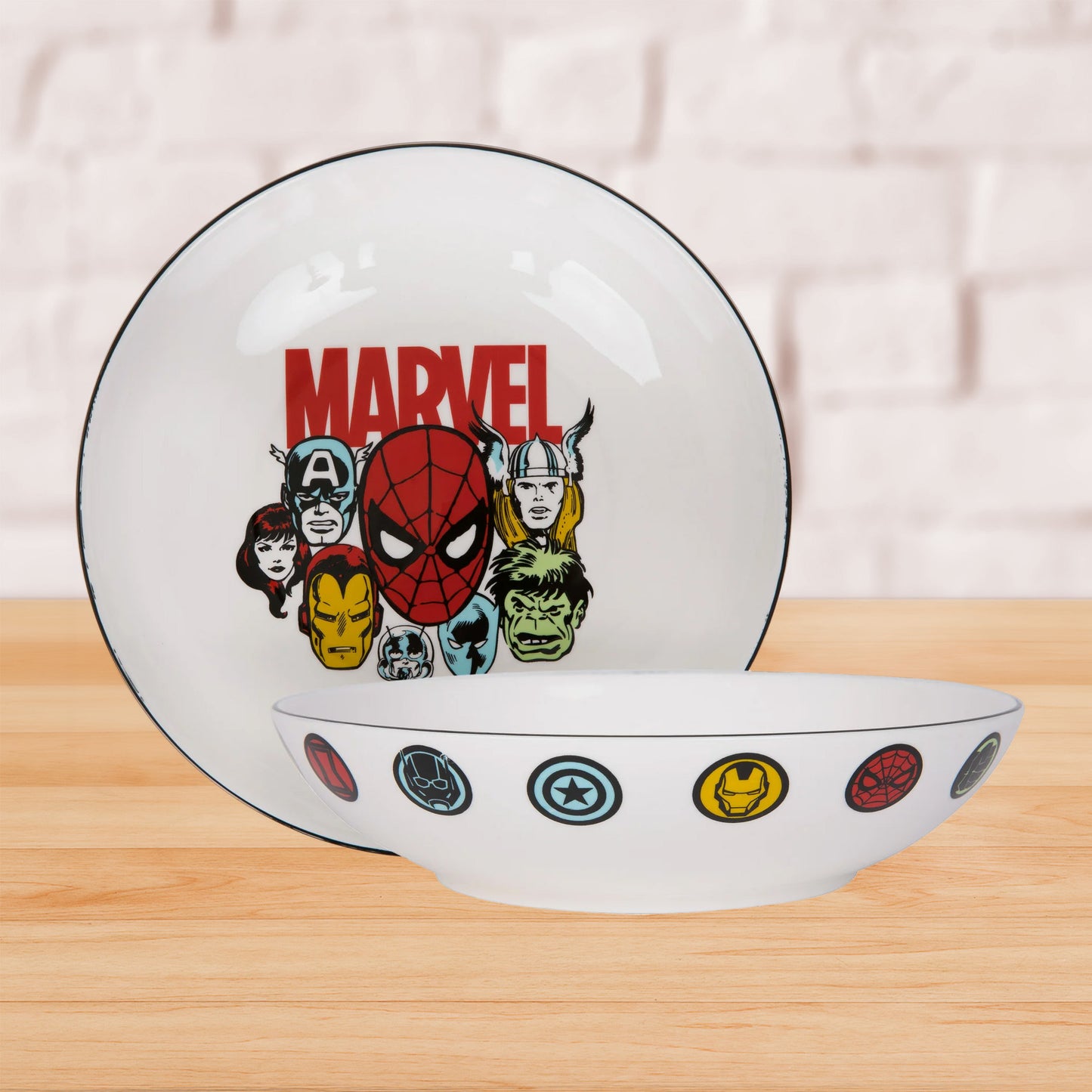 Retro Avengers (Marvel) 9 inch Ceramic Bowl