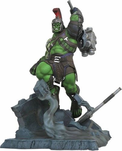 Load image into Gallery viewer, Gladiator Hulk Thor Ragnorak Marvel Milestones Statue
