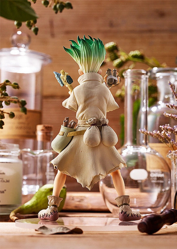 Load image into Gallery viewer, Senku Ishigami (Dr. Stone) Pop Up Parade Statue
