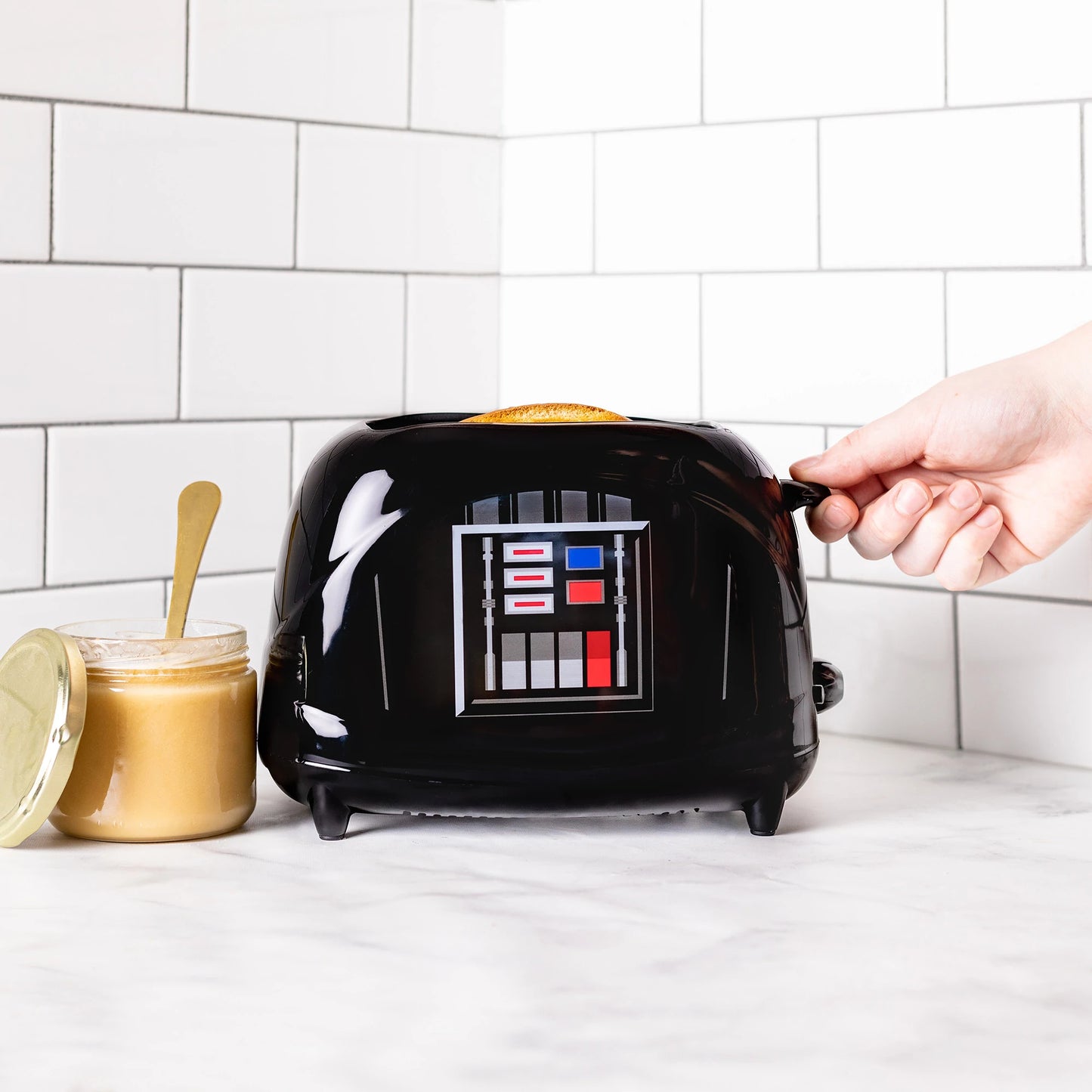 Darth Vader (Star Wars) Helmet Impression 2-Slice Toaster