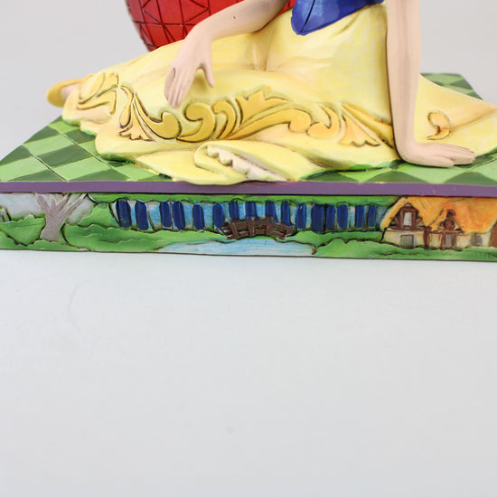 Snow White and Apple "A Tempting Offer" Jim Shore Disney Traditions Statue