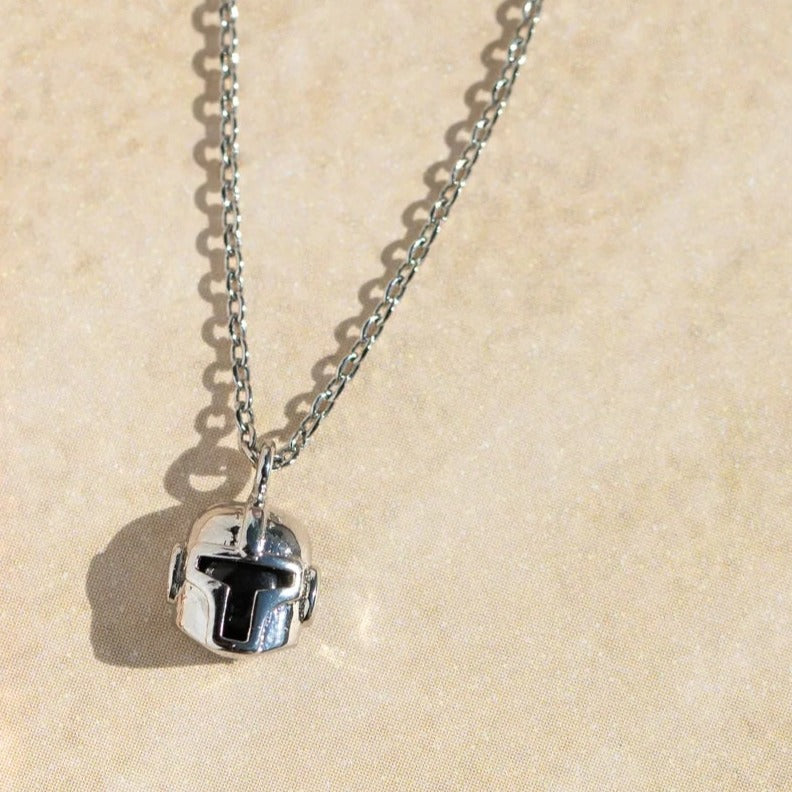 Leia's List - Star Wars Necklaces Under $10 - The Kessel Runway