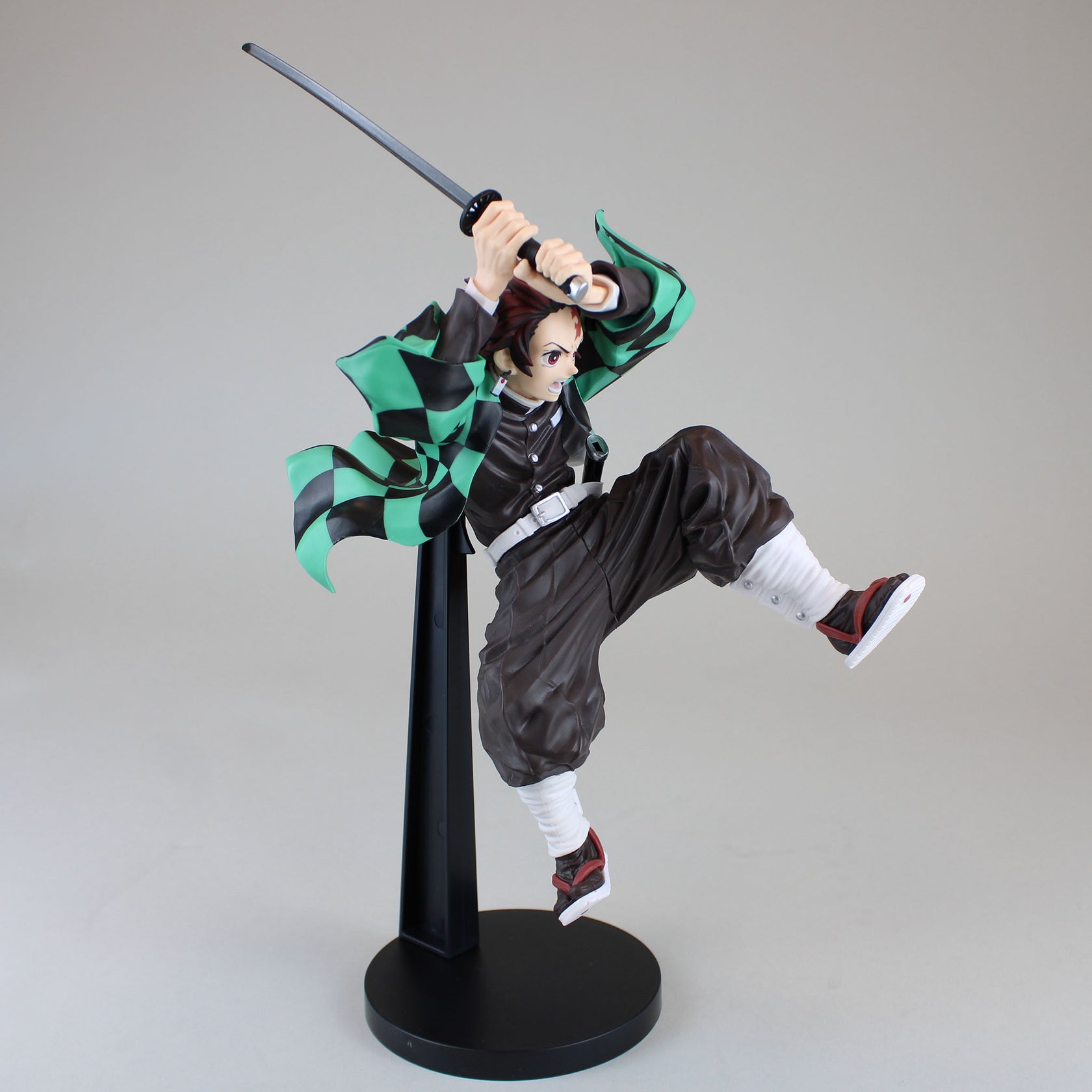 Tanjiro Kamado (Attack Pose) Demon Slayer Maximatic Statue Ver. 2 ...