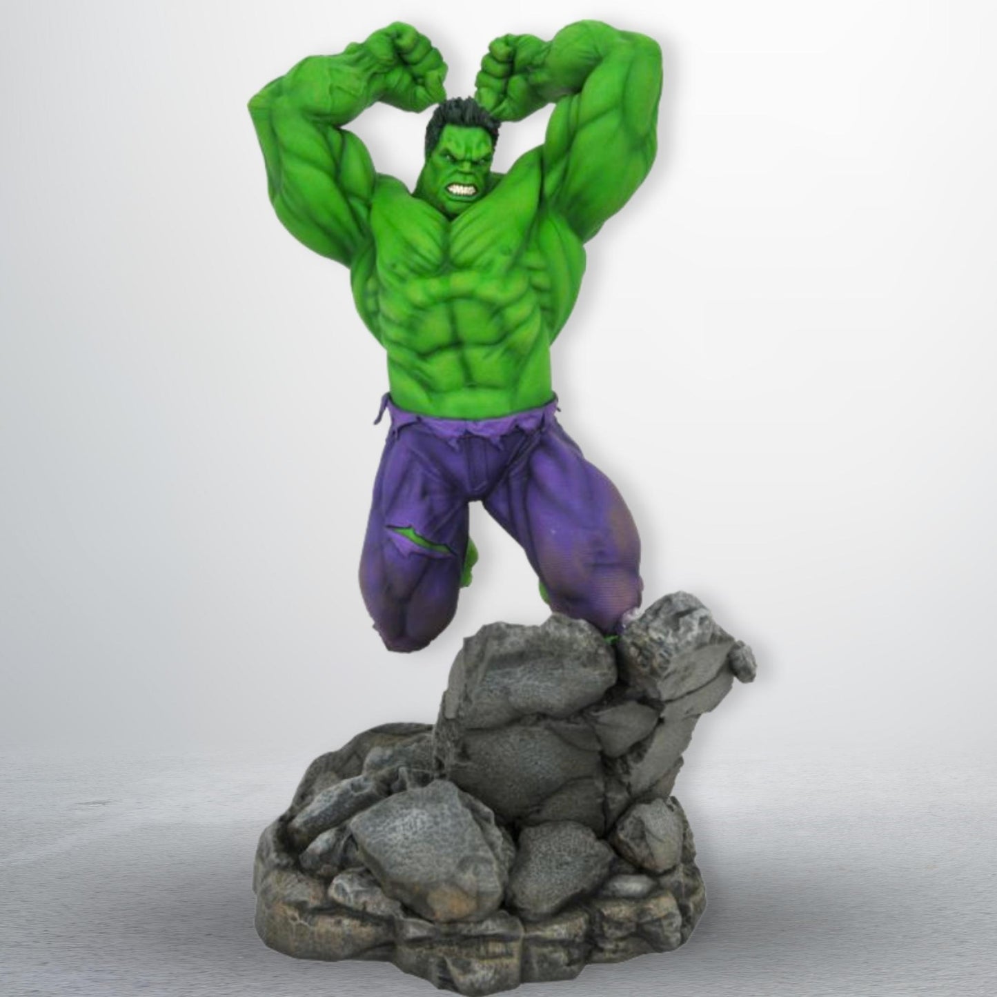 Hulk Marvel Premier Collection Resin Statue Comic Version