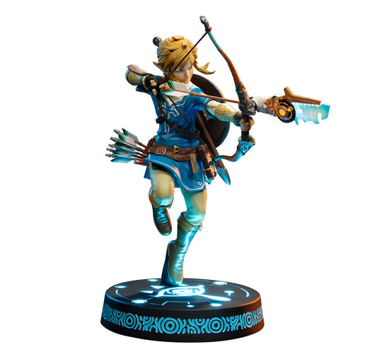 The Legend of Zelda Breath Of The Wild Link Lighted Collector's Edition Statue