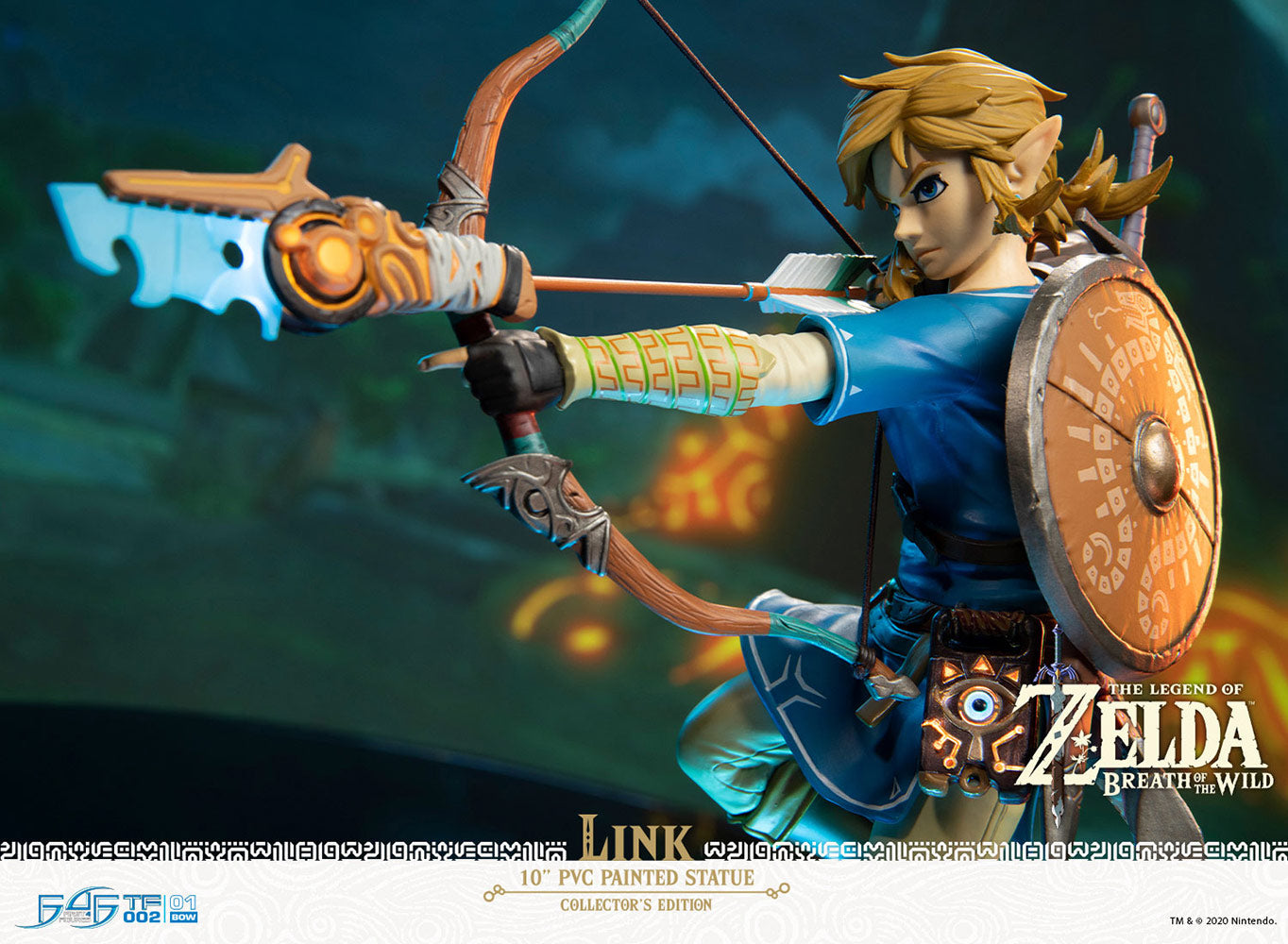 The Legend of Zelda Breath Of The Wild Link Lighted Collector's Edition Statue