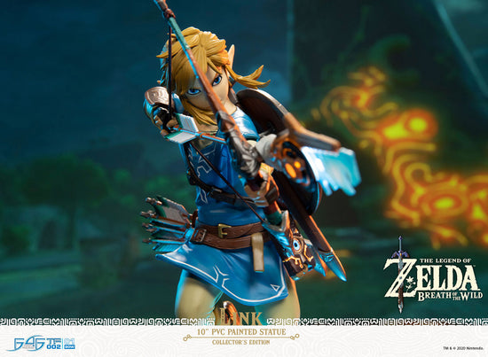 The Legend of Zelda Breath Of The Wild Link Lighted Collector's Edition Statue