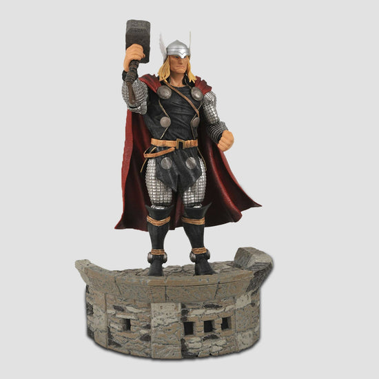 Load image into Gallery viewer, Thor Marvel Select Action Figure
