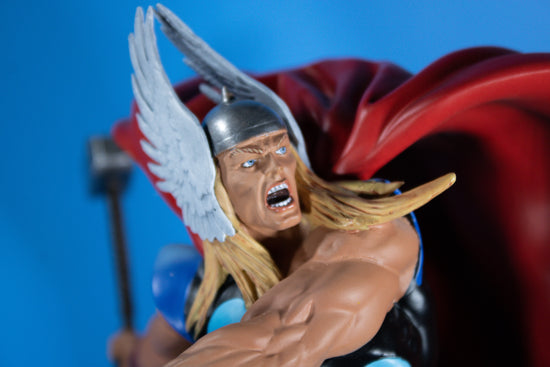 Thor (Comic Ver.) Marvel Premier Collection Resin Statue