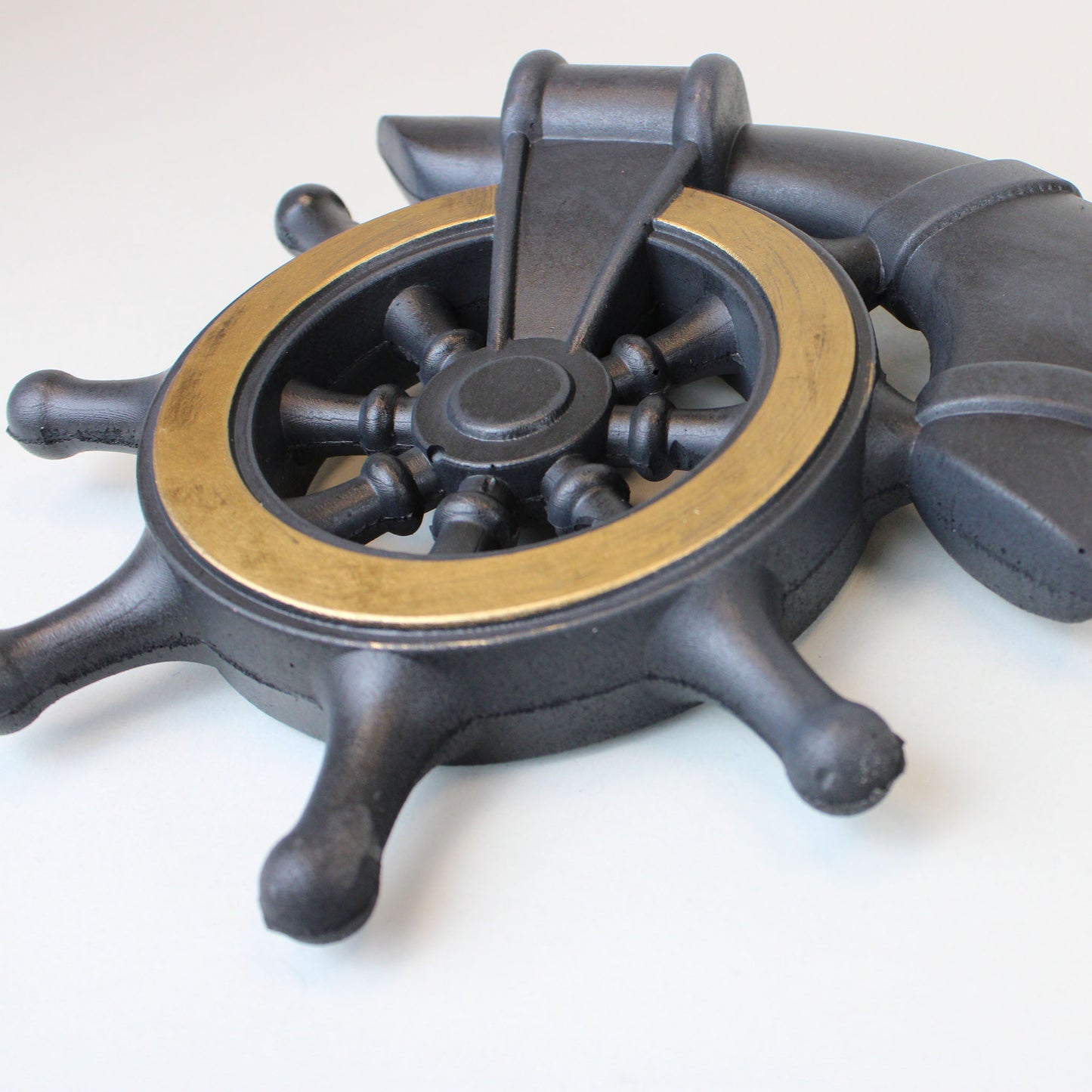 Wheel of Fate (Kingdom Hearts) Pirates of the Caribbean Keyblade Foam Prop Replica
